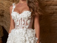 Корсетна сукня з квітковим декором в білому кольорі <span>Gloria</span>