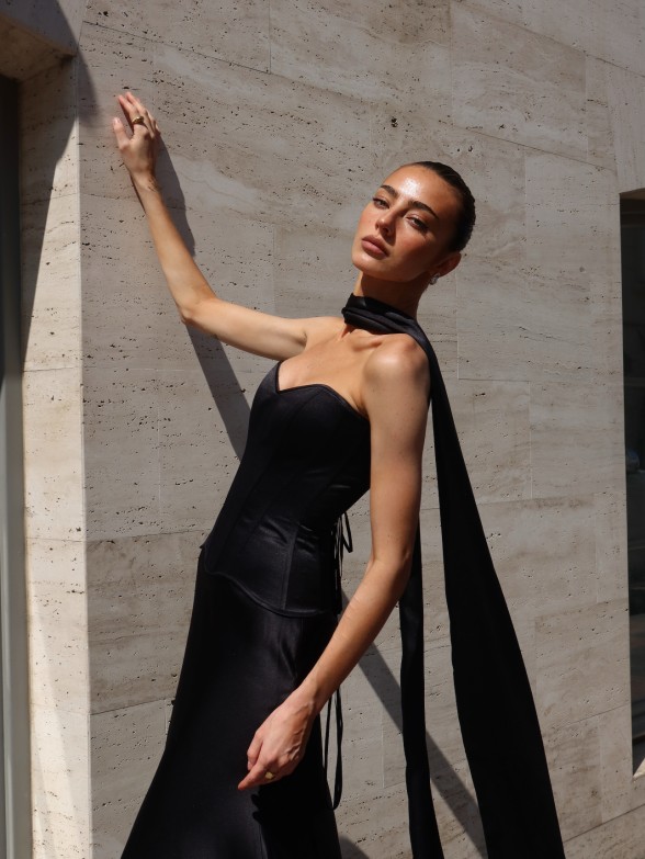 Комплект "Noir Allure" в чорному кольорі