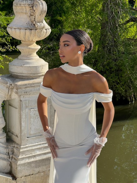 Атласний корсет в білому кольорі  "Soren"