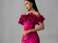 Атласна корсетна сукня в кольорі фуксія <span>Enchanting Blossom</span>