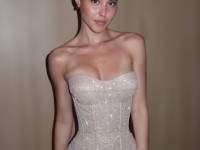 Блестящее глиттерное корсетное платье в золотом цвете <span>Diamond Shine</span>